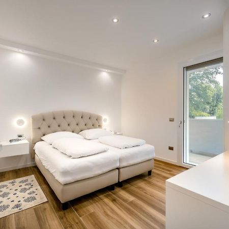 Ferrari Apartments Ponente كاوْرلي المظهر الخارجي الصورة